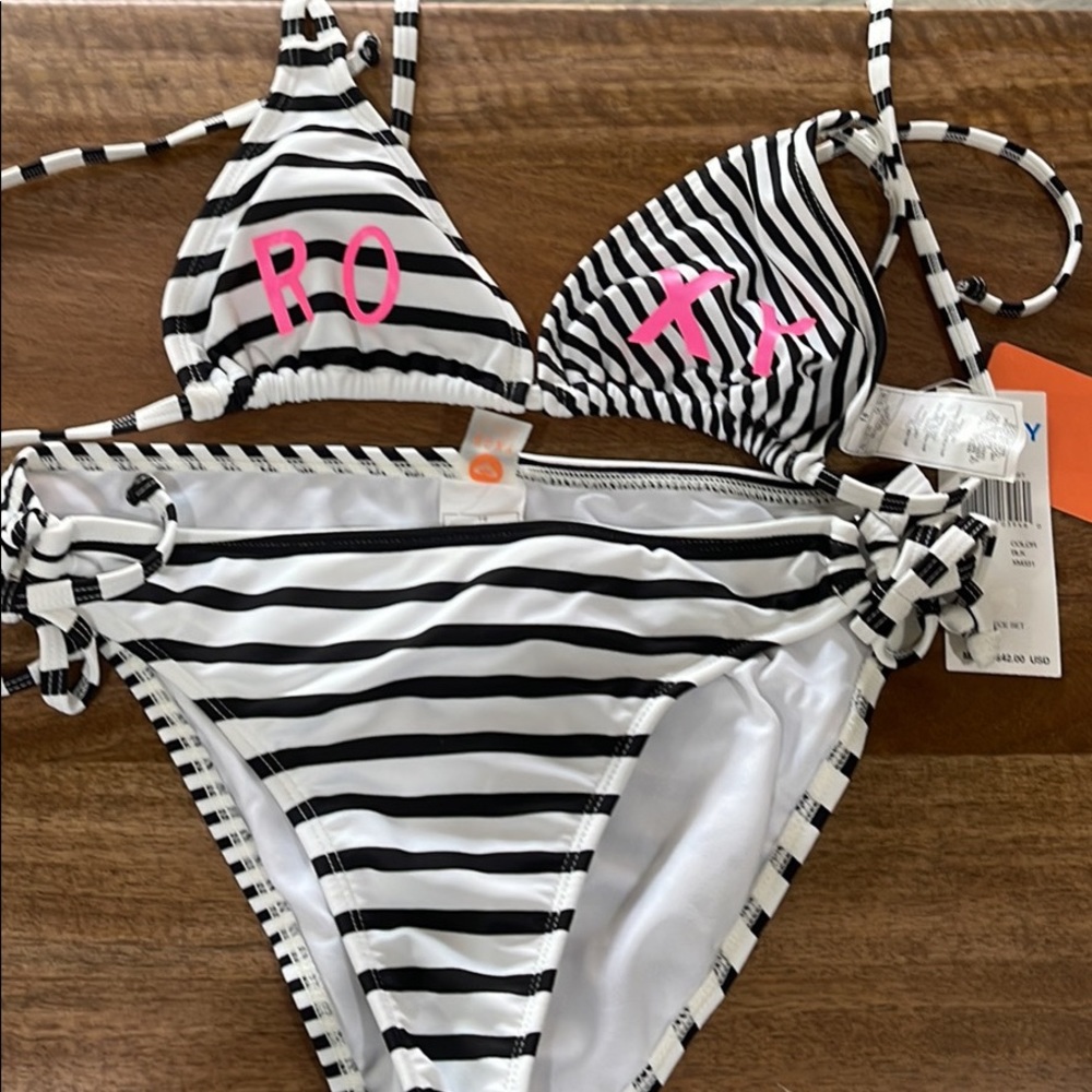 NWT GIRLS ROXY bikini size 16